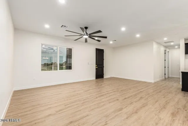 $424,500 | 5708 North 381st Drive, Tonopah, AZ 85354