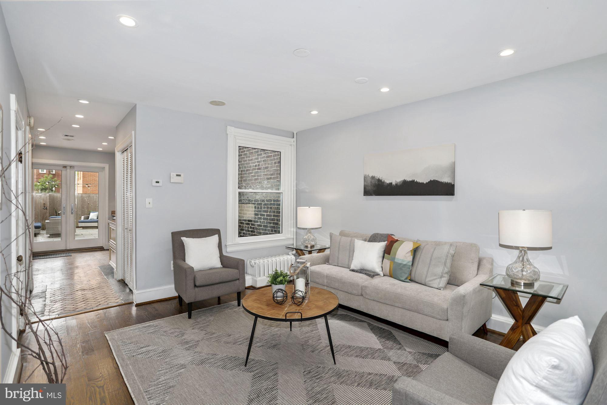 710 4th Street Northeast Washington, DC 20002 - Photo 3 of 38 Living Room