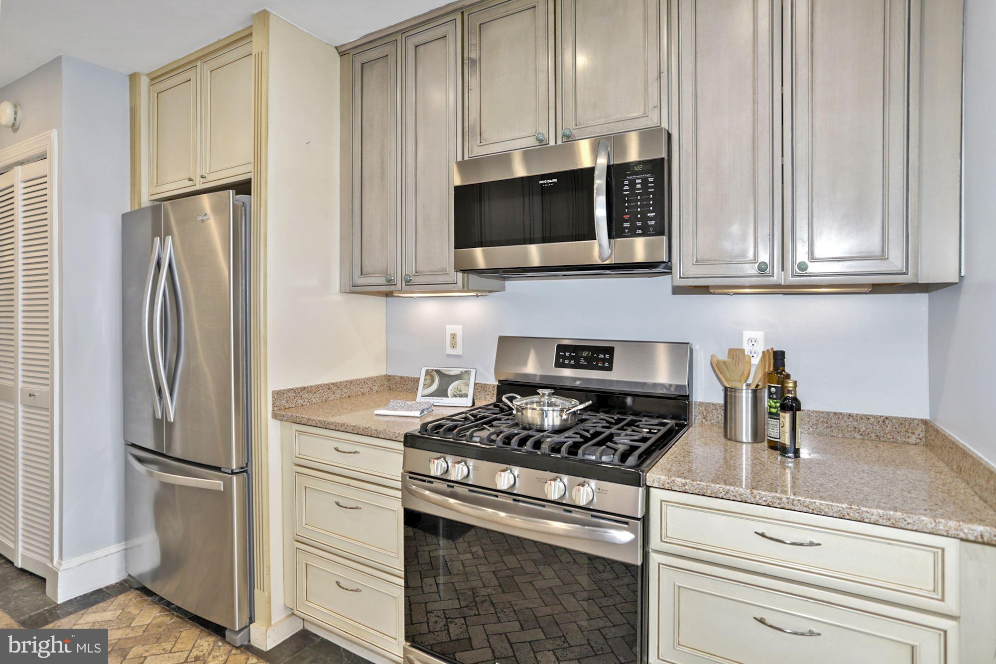 710 4th Street Northeast Washington, DC 20002 - Photo 8 of 38 Kitchen