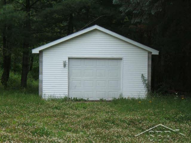 13370 South Merrill Road Brant, MI 48614 - Photo 6 of 6 20097197-5.JPG