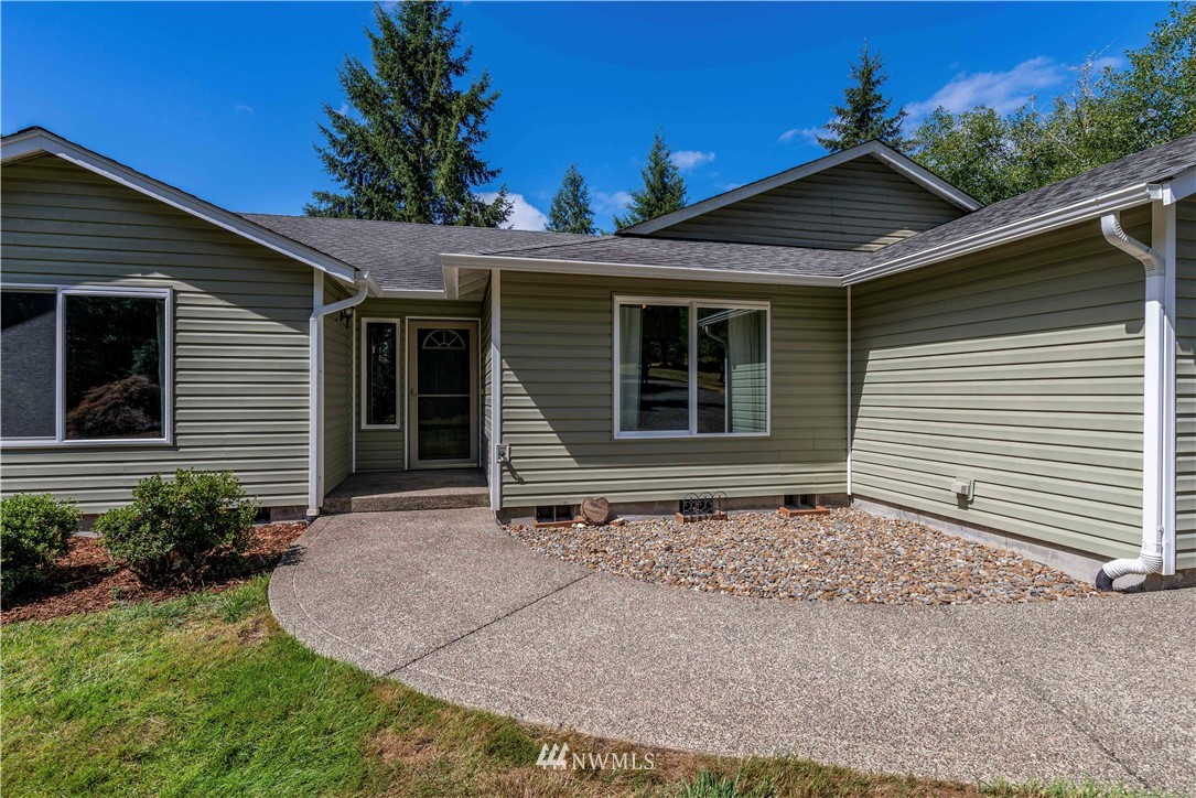 282 Centralia Alpha Road Centralia, WA 98531 - Photo 4 of 40 Gallery Image 4