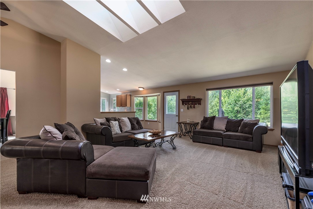 282 Centralia Alpha Road Centralia, WA 98531 - Photo 6 of 40 Gallery Image 6