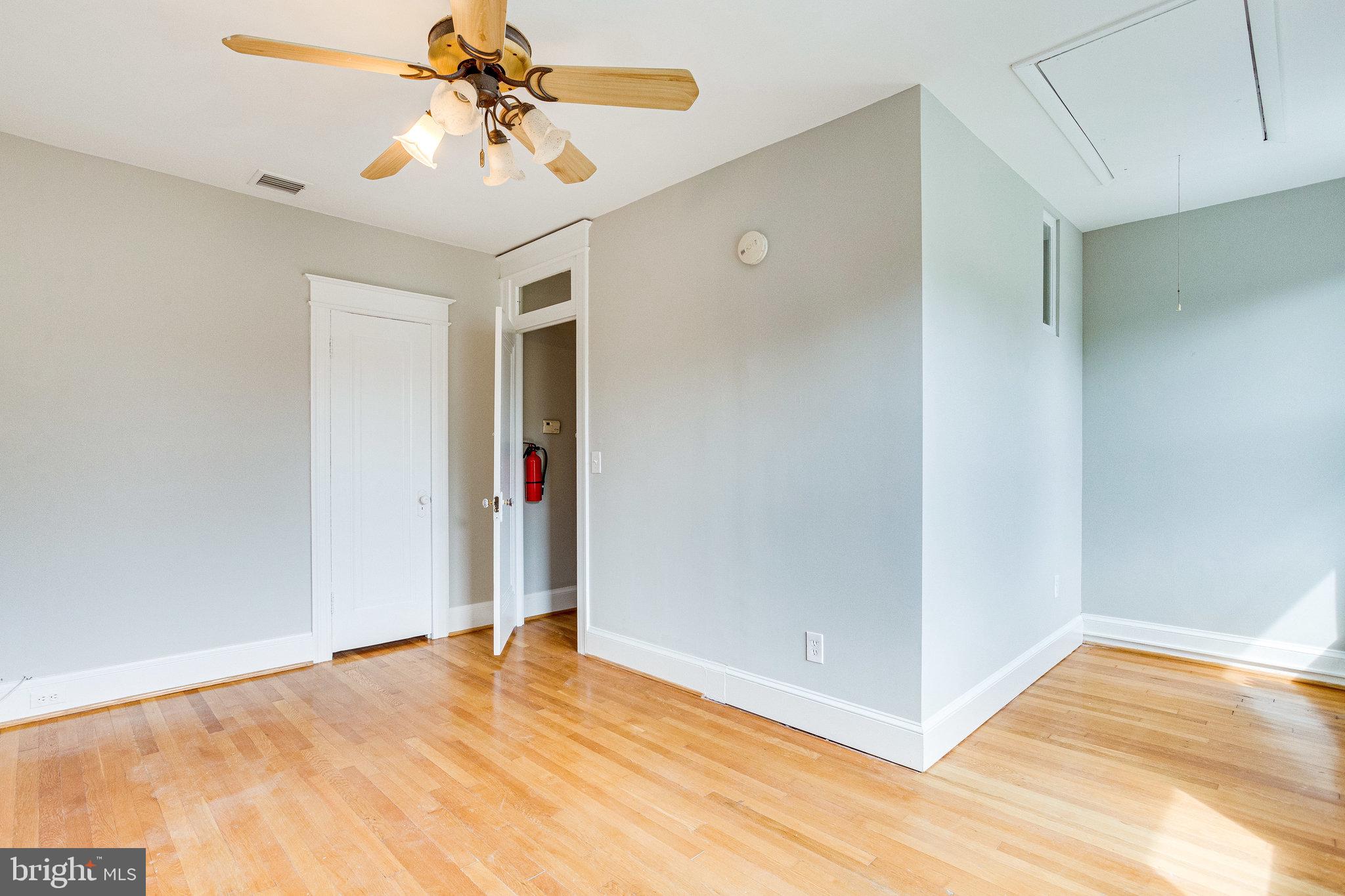 2408 37th Street Northwest Washington, DC 20007 - Photo 19 of 36