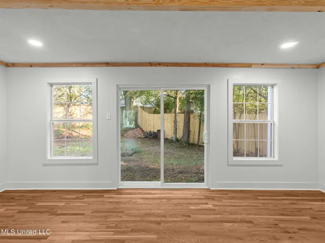 $299,000 | 4098 Pine Hill Drive, Jackson, MS 39206