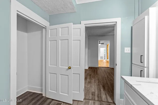 $299,000 | 4098 Pine Hill Drive, Jackson, MS 39206