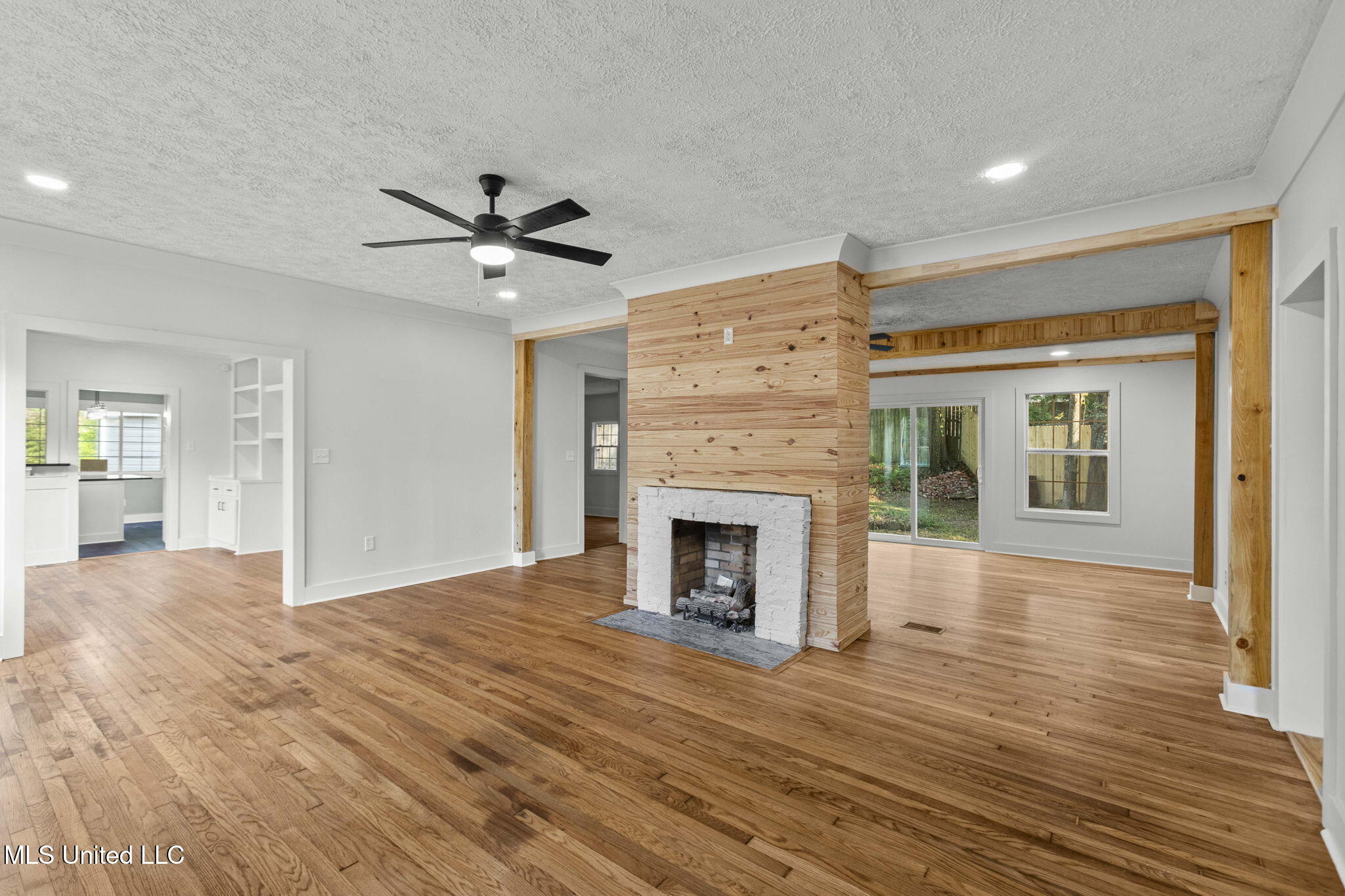 4098 Pine Hill Drive Jackson, MS 39206 - Photo 7 of 38 IMG_4737