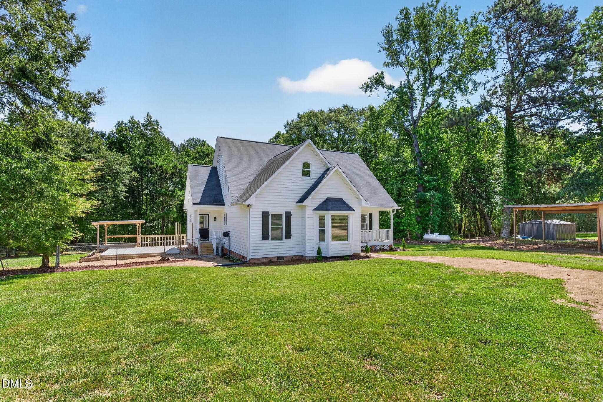 5917 Rock Service Station Road Raleigh, NC 27603 - Photo 4 of 53