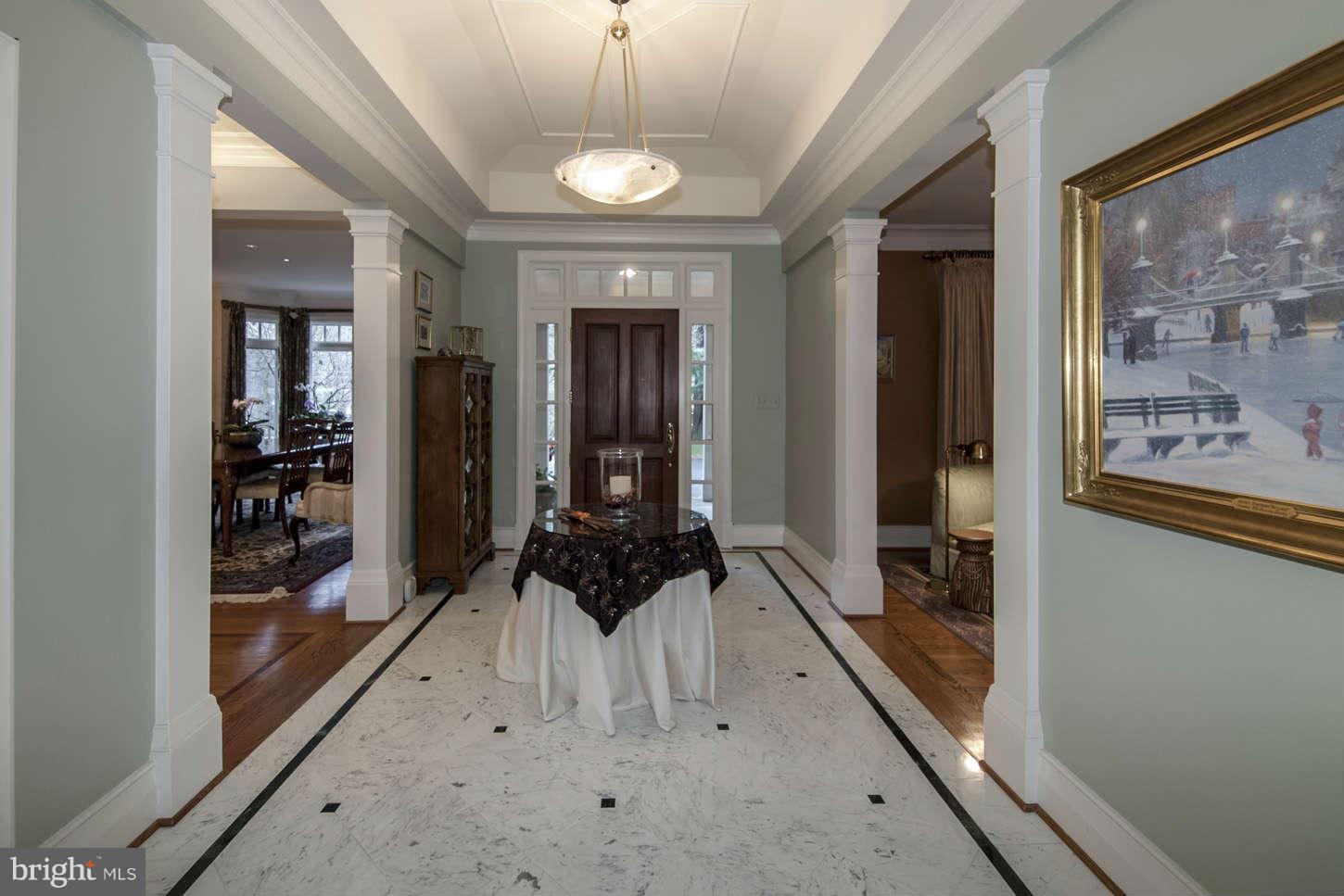 8726 Brook Road McLean, VA 22102 - Photo 2 of 30 Foyer