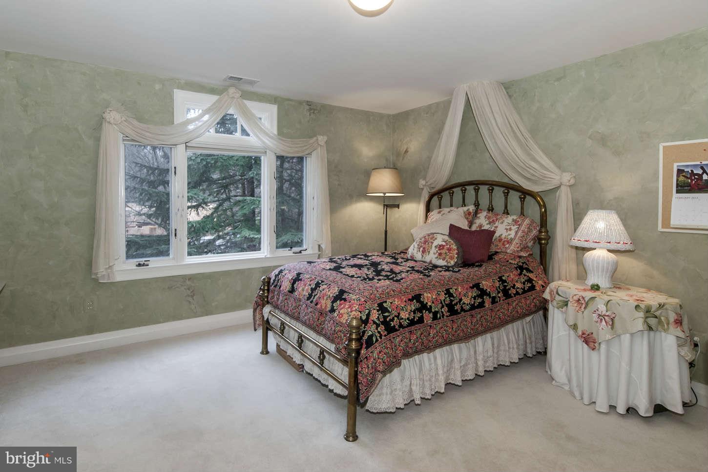 8726 Brook Road McLean, VA 22102 - Photo 19 of 30 Bedroom 4