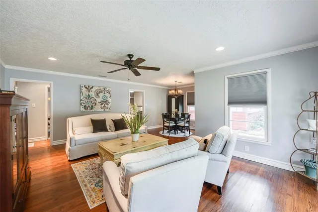 $284,000 | 2400 Nottingham Boulevard, Fort Worth, TX 76112