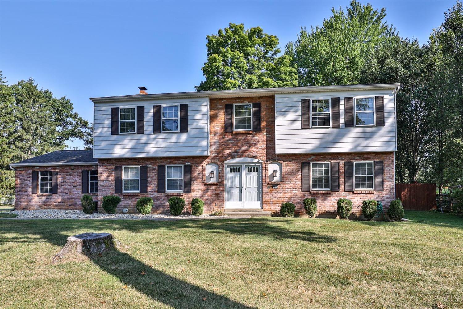9883 Humphrey Road Cincinnati, OH 45242 - Photo 2 of 50 Gallery Image 2