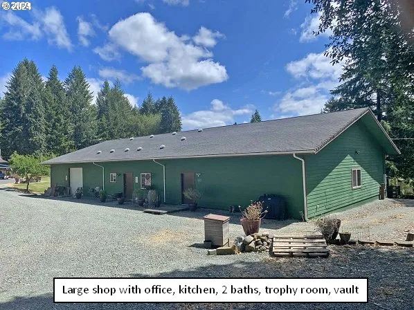 $574,500 | 711 Ave H, Powers, OR 97466