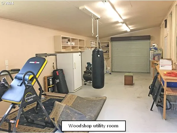 $574,500 | 711 Ave H, Powers, OR 97466