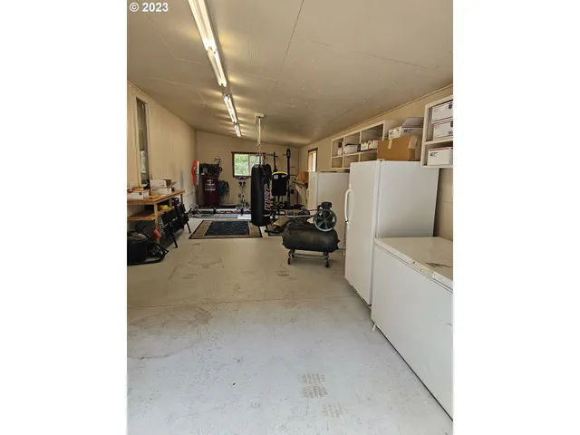 $574,500 | 711 Ave H, Powers, OR 97466