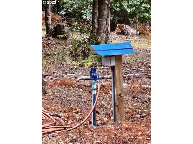 $574,500 | 711 Ave H, Powers, OR 97466