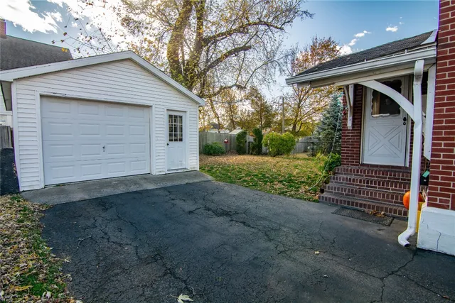 $125,000 | 2406 North Street, Endicott, NY 13760