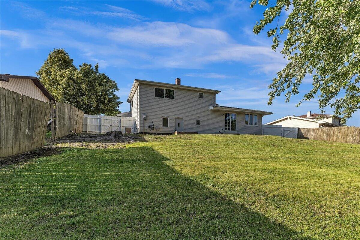 700 Cherry Hill Road Dyer, IN 46311 - Photo 22 of 23 1200x800