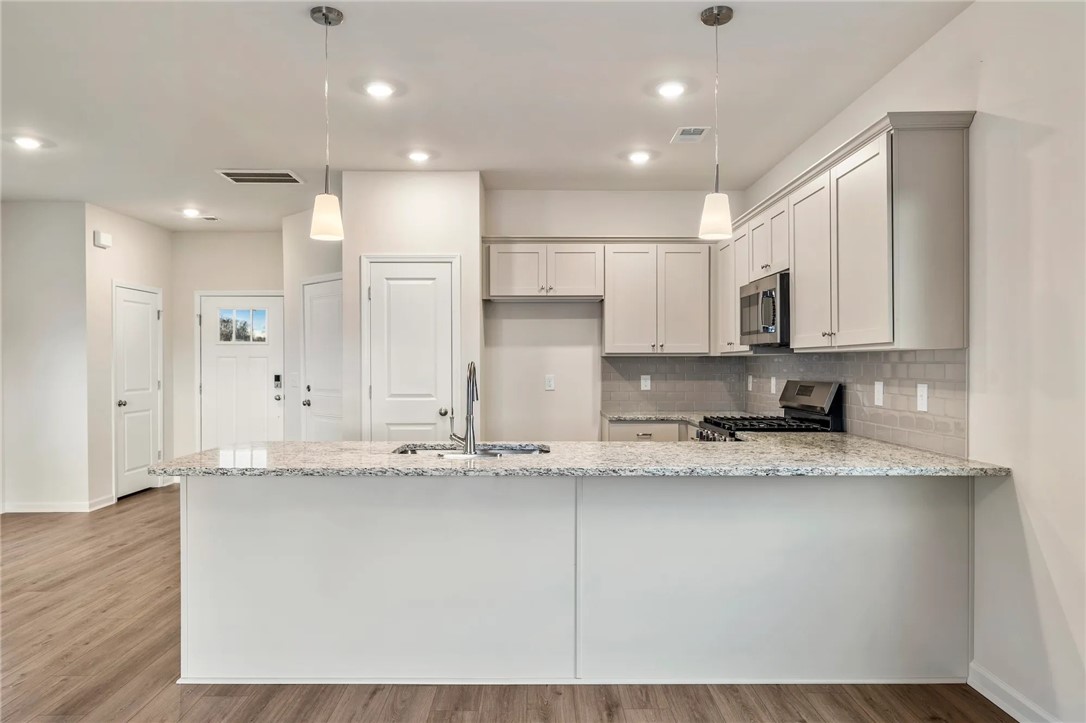 136 Cotesworth Street Pendleton, SC 29670 - Photo 6 of 17