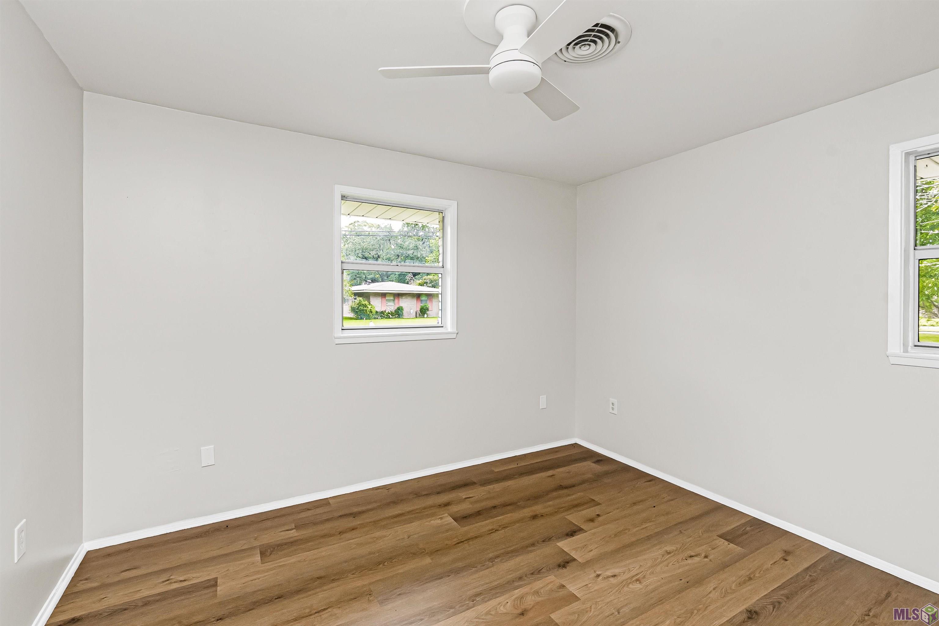8131 Sholar Drive Baton Rouge, LA 70809 - Photo 9 of 12