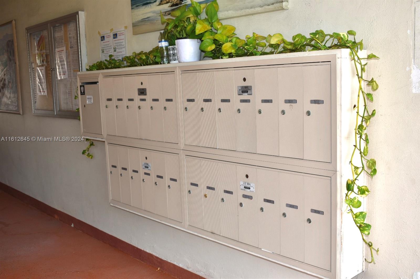 5300 Washington Street, Unit D309 Hollywood, FL 33021 - Photo 25 of 29