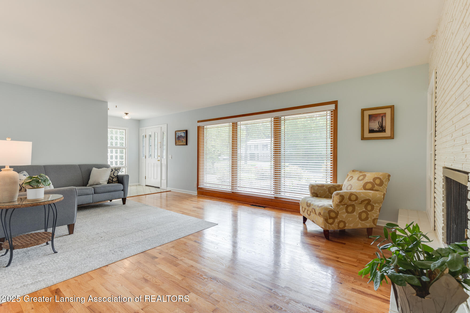 1522 Hitching Post Road East Lansing, MI 48823 - Photo 5 of 34 1552_Hitchingpost_FSBO-30