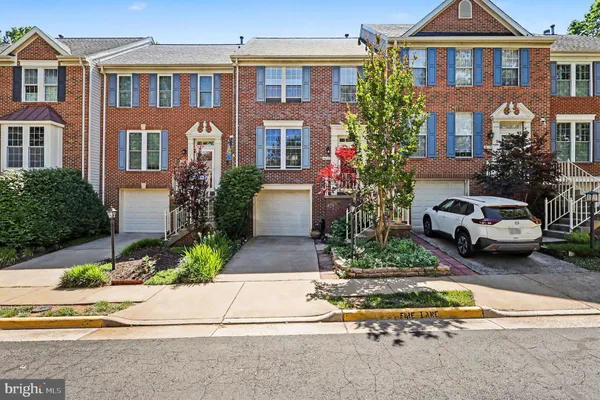 $650,000 | 46572 Broadspear Terrace, Sterling, VA 20165