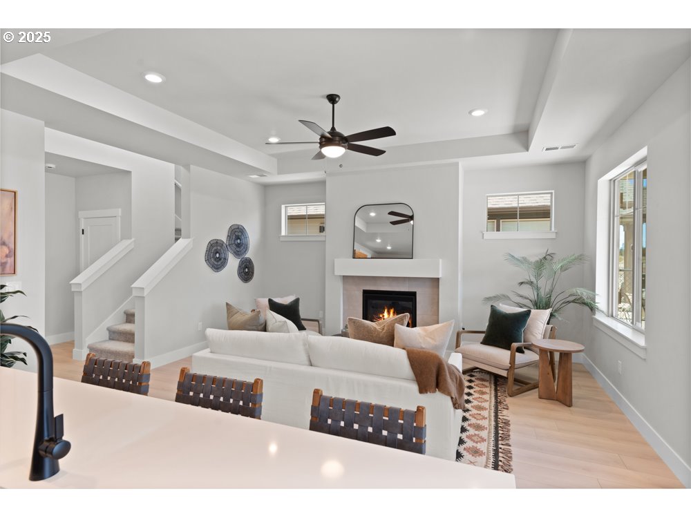 2469 North Villa Road Newberg, OR 97132 - Photo 2 of 7 a living room with furniture and a fireplace