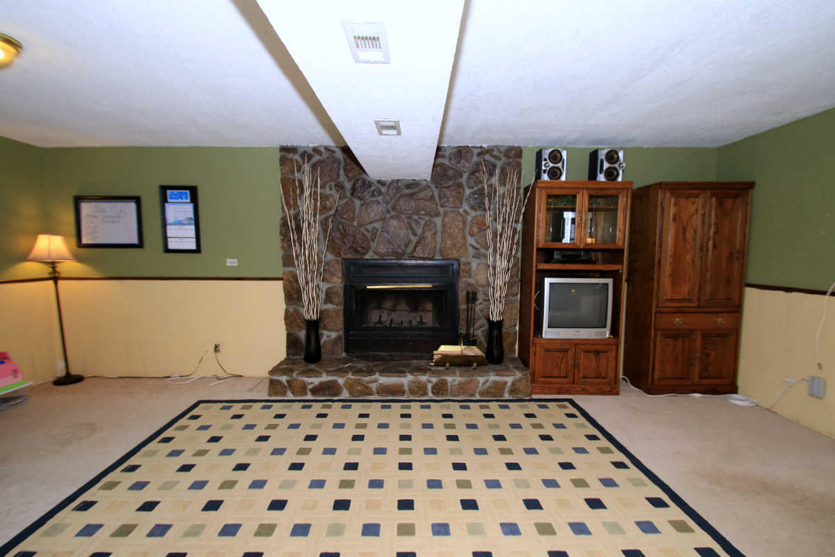 2437 Chukar Road Knoxville, TN 37923 - Photo 14 of 39 Wood burning fireplace