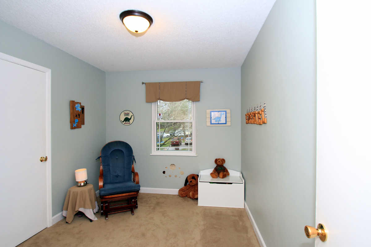 2437 Chukar Road Knoxville, TN 37923 - Photo 21 of 39 Bedroom 2