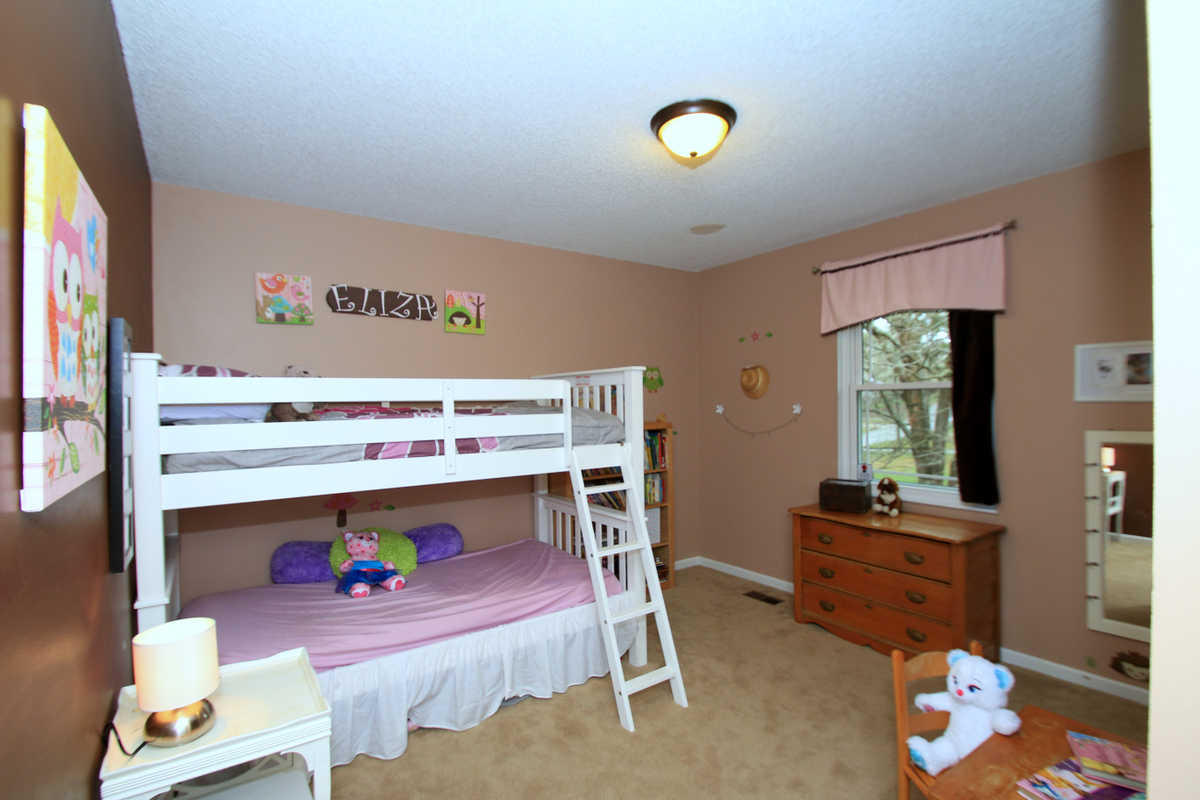 2437 Chukar Road Knoxville, TN 37923 - Photo 23 of 39 Bedroom 3