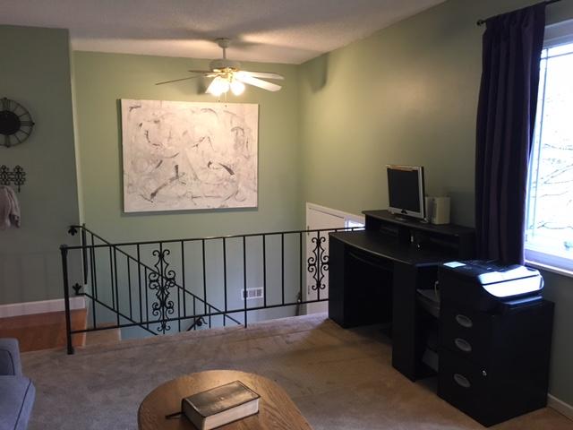 2437 Chukar Road Knoxville, TN 37923 - Photo 7 of 39 Living room
