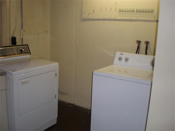 7 Pierce Road, Unit 7 Watertown, MA 02472 - Photo 12 of 15 Gallery Image 12