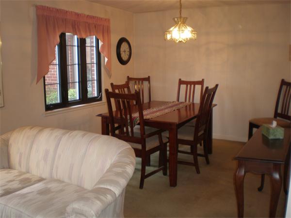 7 Pierce Road, Unit 7 Watertown, MA 02472 - Photo 5 of 15 Gallery Image 5