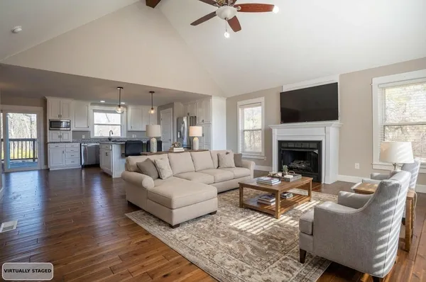 $385,000 | 16435 Highway 71, Pisgah, AL 35765