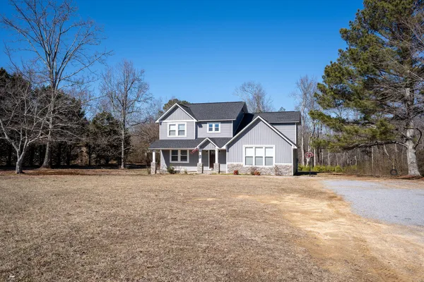 $395,000 | 16435 Highway 71, Pisgah, AL 35765