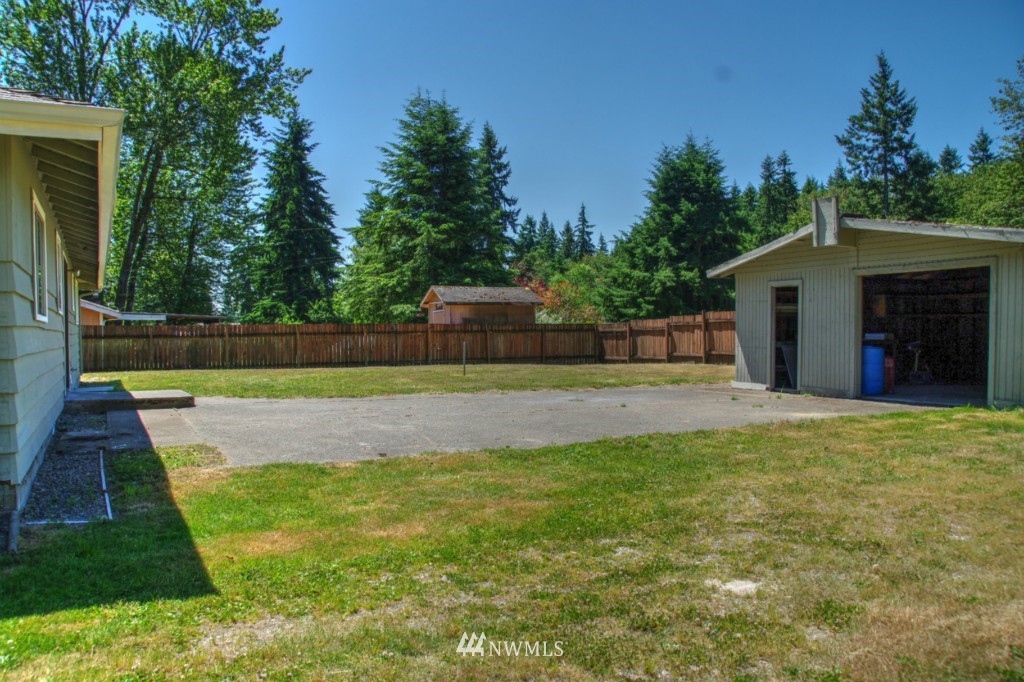 13645 144th Avenue Southeast Renton, WA 98059 - Photo 22 of 24