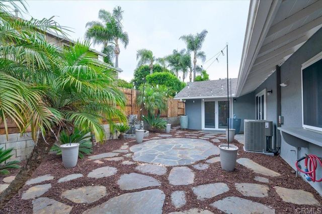 $1,450,000 | 1215 Stratford Lane, Carlsbad, CA 92008