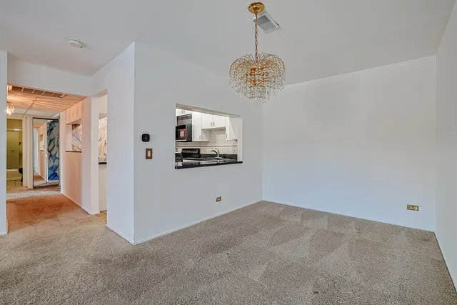 $196,000 | 2650 Brookwood Way Drive, Unit 313, Rolling Meadows, IL 60008