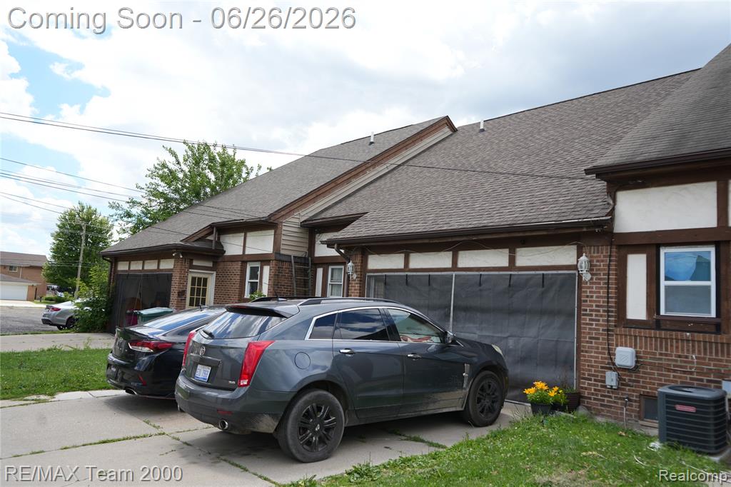 6426 Chase Road Dearborn, MI 48126 - Photo 34 of 35