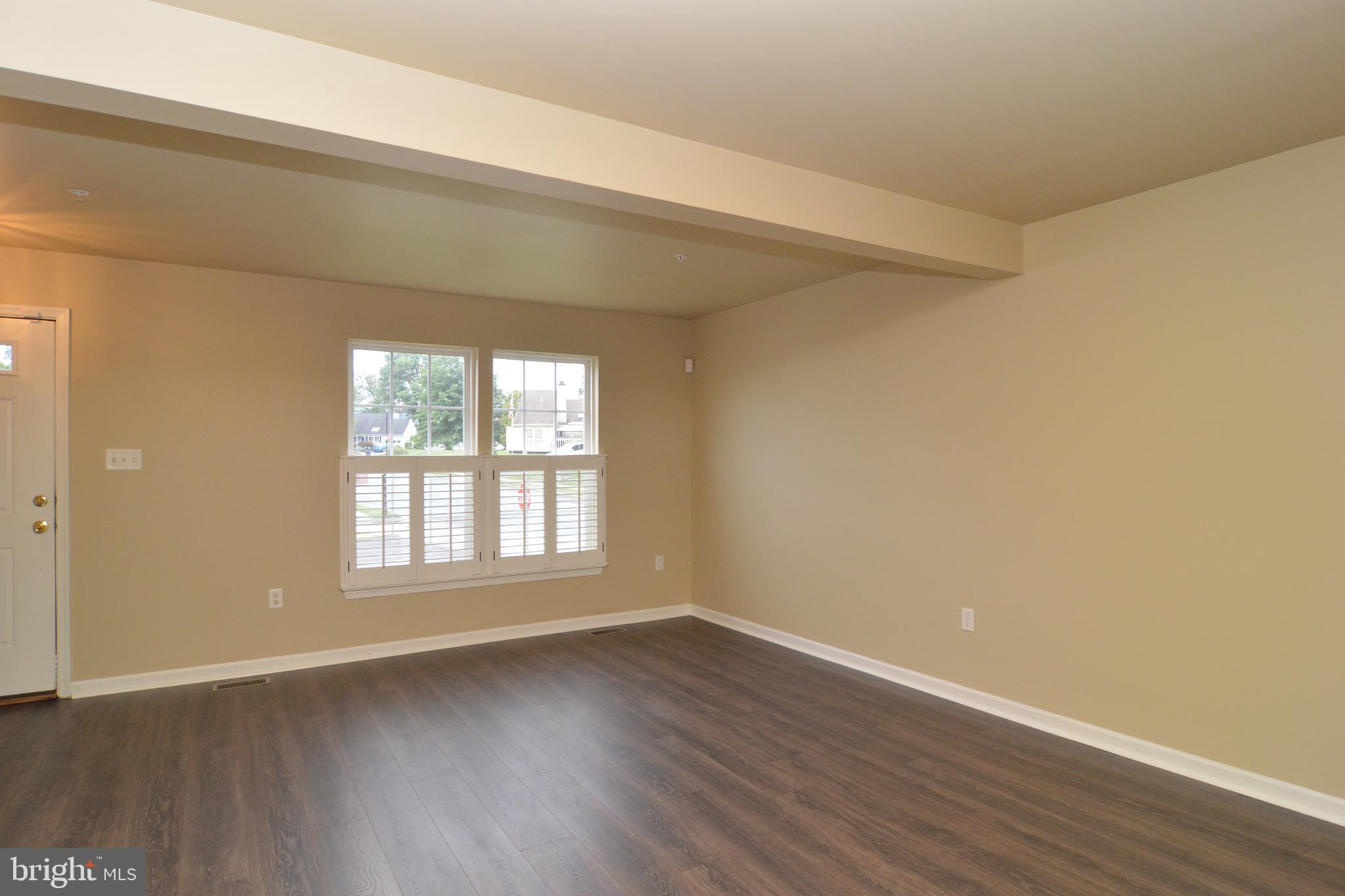 3001 Orchard View Road Reading, PA 19606 - Photo 4 of 39