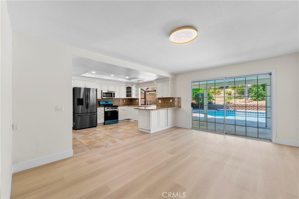 9504 Lemon Avenue Rancho Cucamonga, CA 91737 - Photo 11 of 45