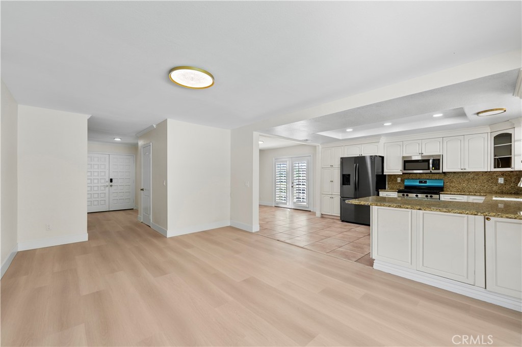 9504 Lemon Avenue Rancho Cucamonga, CA 91737 - Photo 12 of 45