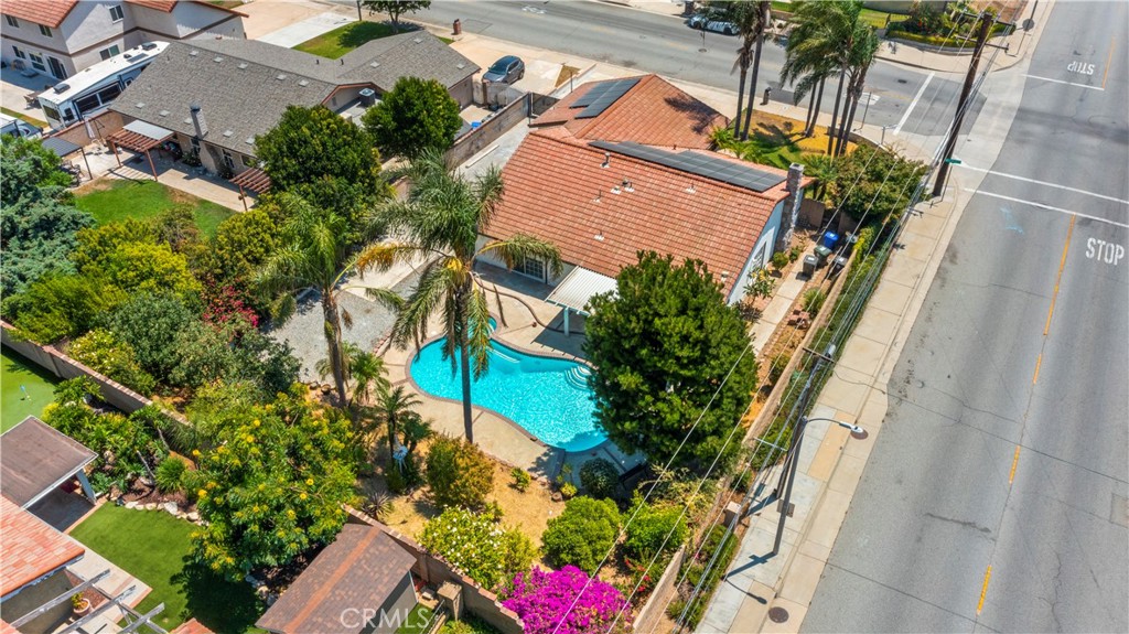 9504 Lemon Avenue Rancho Cucamonga, CA 91737 - Photo 2 of 45