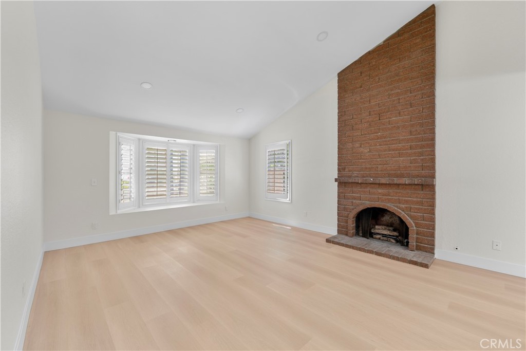 9504 Lemon Avenue Rancho Cucamonga, CA 91737 - Photo 7 of 45