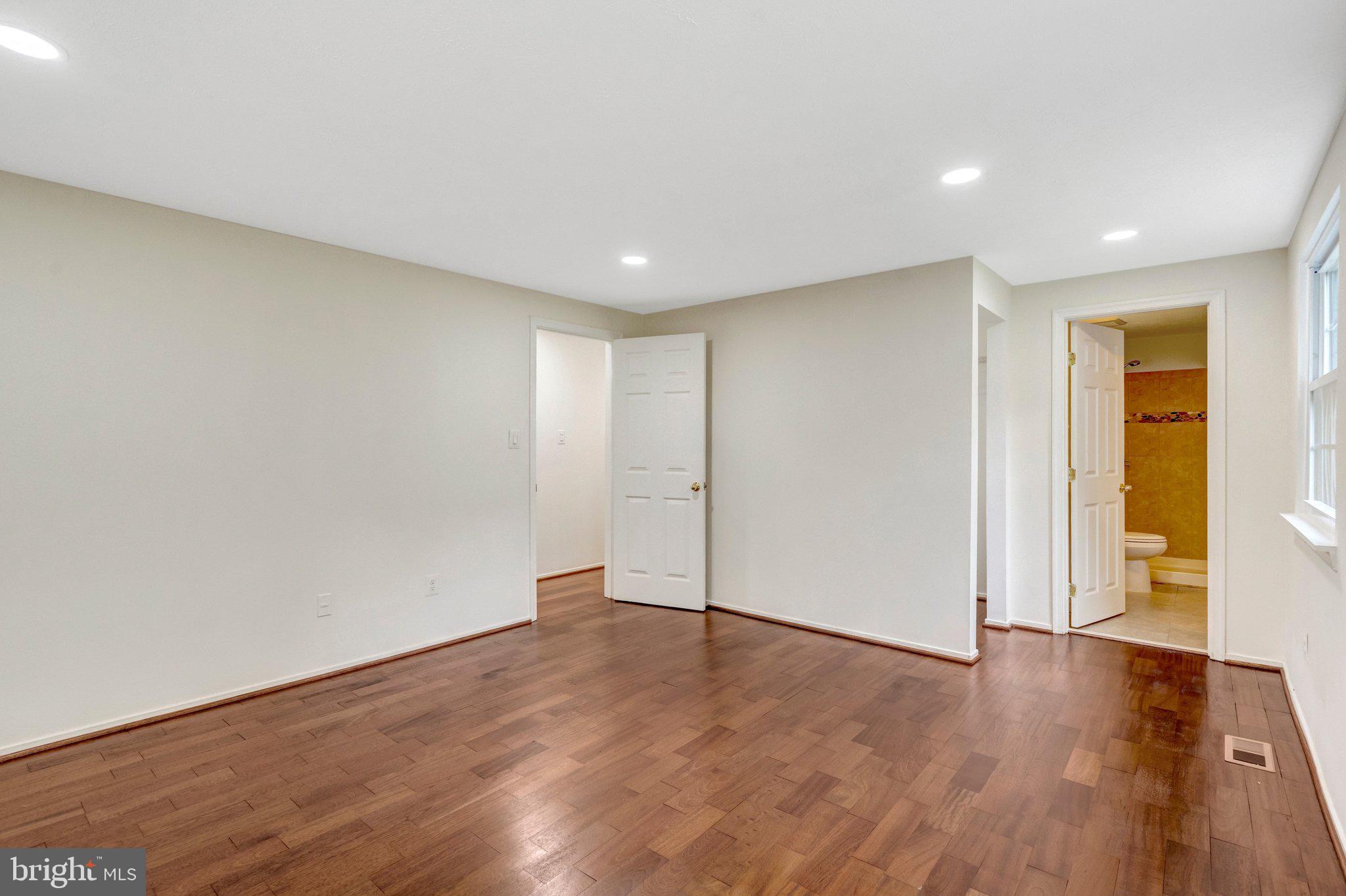 5759 Heming Avenue Springfield, VA 22151 - Photo 32 of 54
