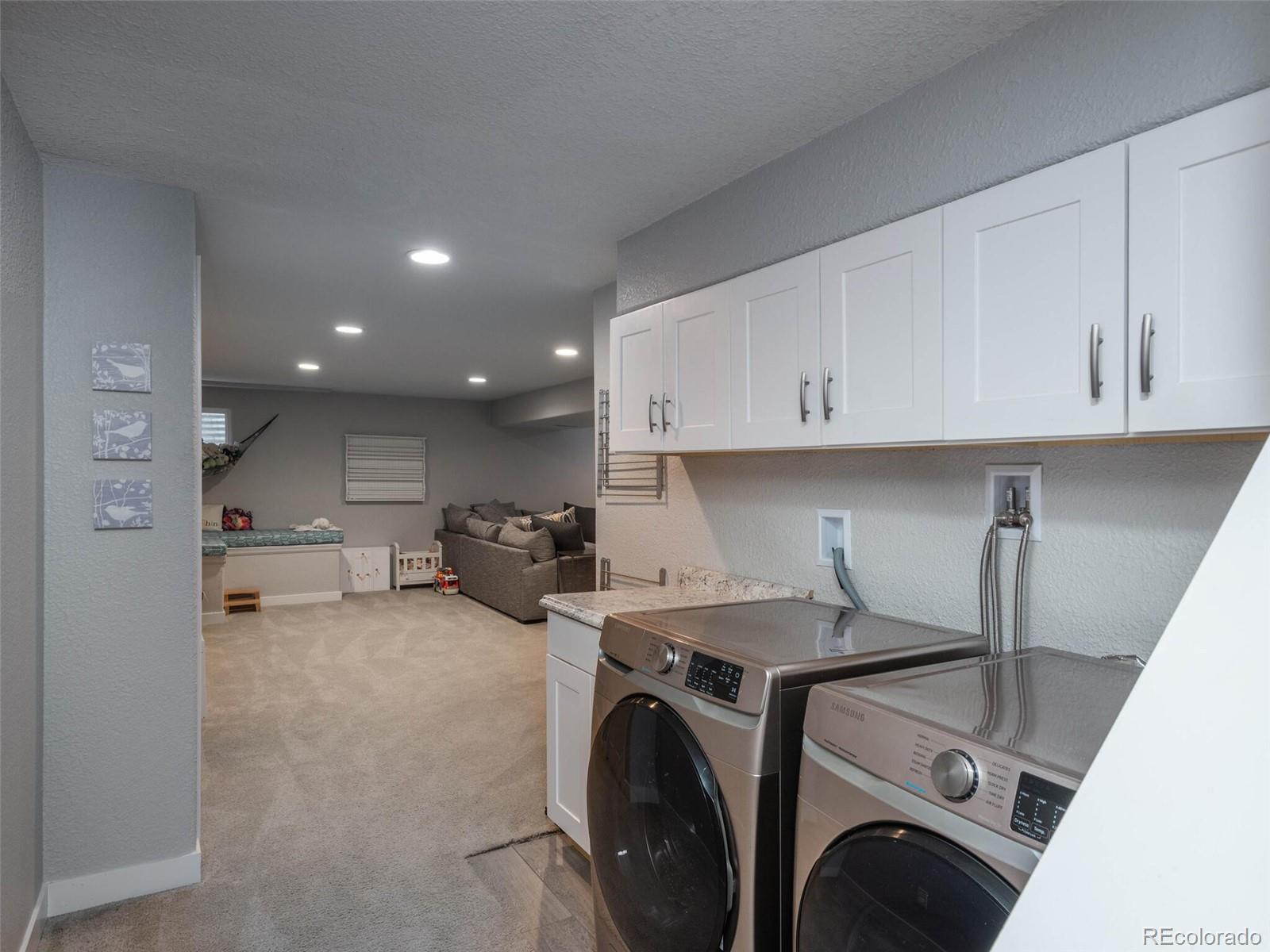 1005 Northridge Road Highlands Ranch, CO 80126 - Photo 17 of 28 a view of kitchen