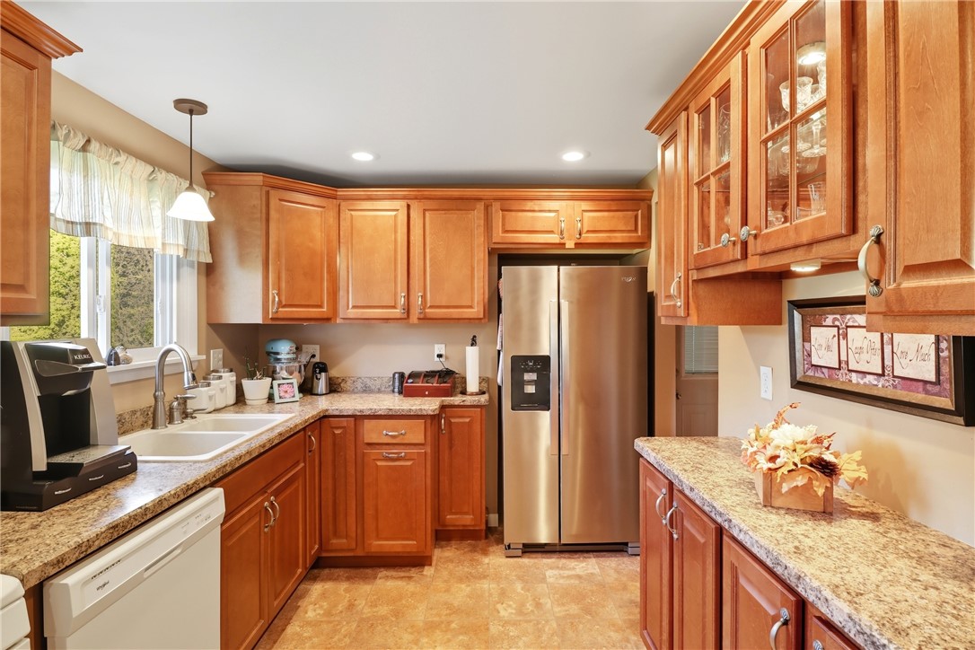 11955 River Road Corning, NY 14830 - Photo 7 of 50