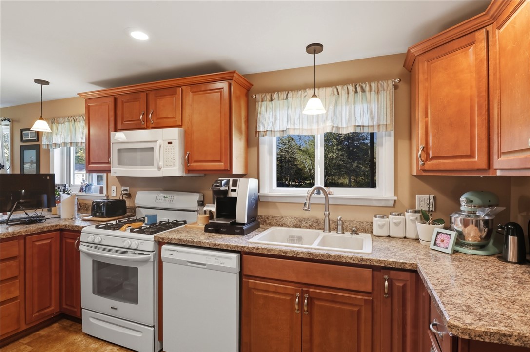 11955 River Road Corning, NY 14830 - Photo 10 of 50