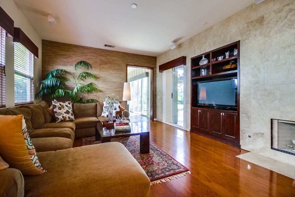 1813 Lagrange Road Chula Vista, CA 91913 - Photo 7 of 25 Gallery Image 7