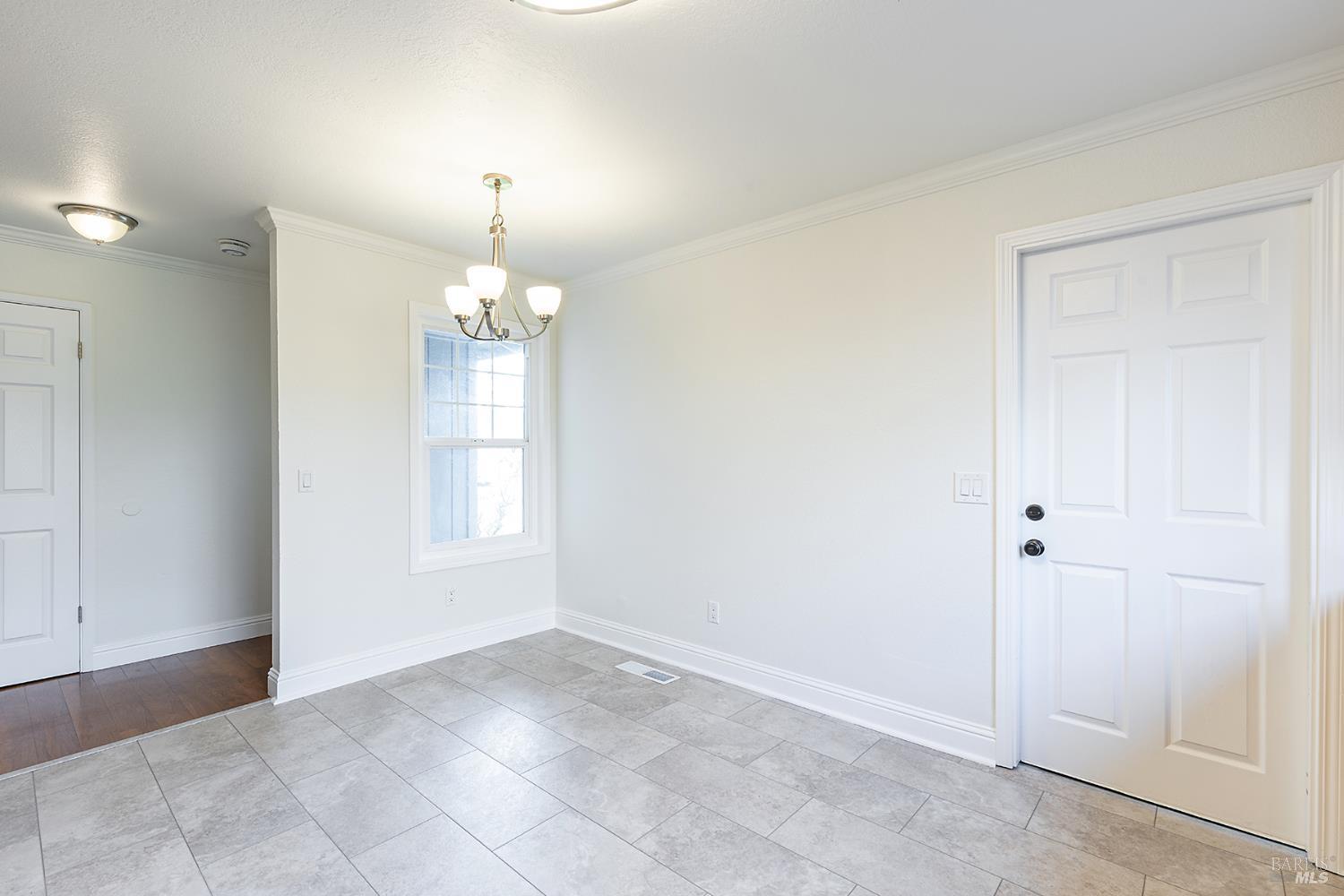 926 Lodi Street Santa Rosa, CA 95401 - Photo 14 of 40